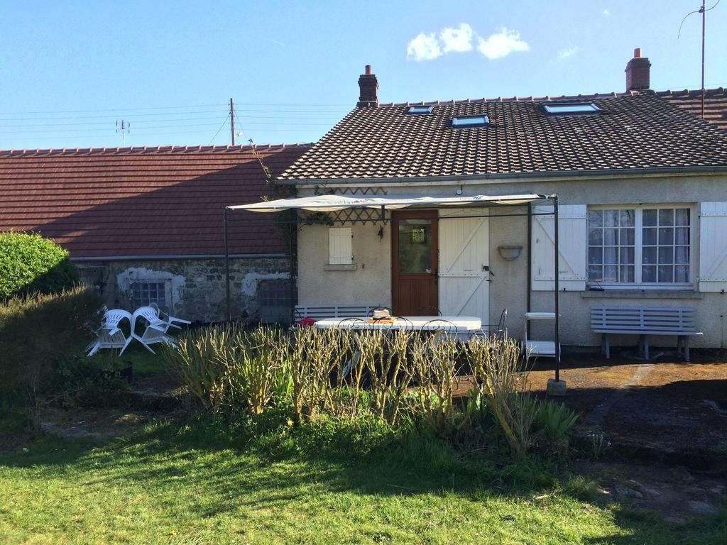 Chez Madame Titus Villa Ormoy-Villers Luaran gambar